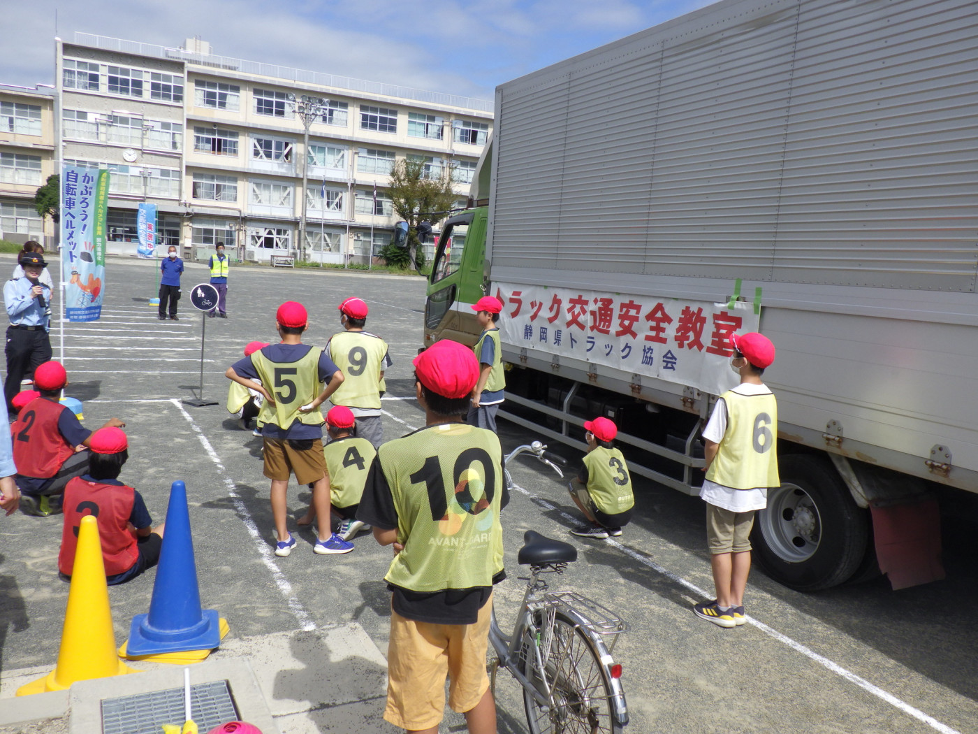 キッズハウスひかり 歩行交通安全教室